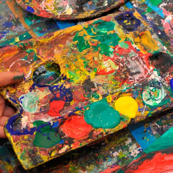 Kunst verändert: Jugendkunstschulen und soziale Plastik